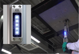6 検査荷重に到達すると、ブザー音と同時にLEDが青く点灯します。併せて、グリップに振動が伝えられますので、音、色、振動の3つでお知らせします。